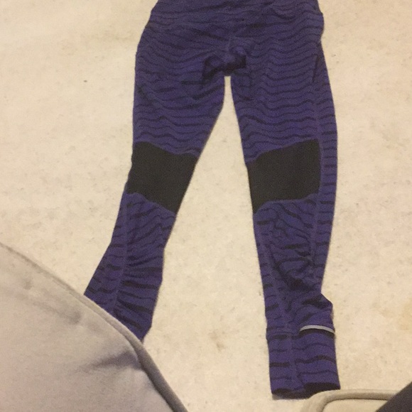 Athleta running pants - Picture 4 of 4